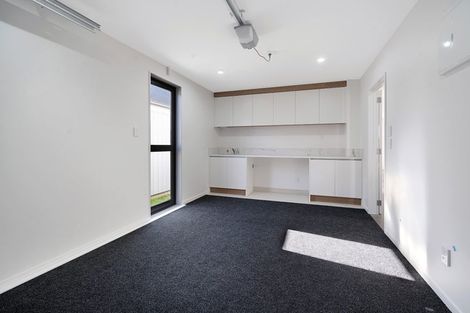 Photo of property in 52 Horokaka Street, Massey, 0614