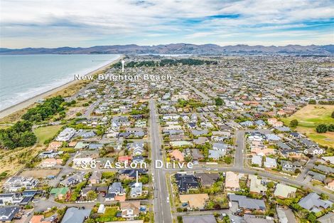 Photo of property in 38 Aston Drive, Waimairi Beach, Christchurch, 8083