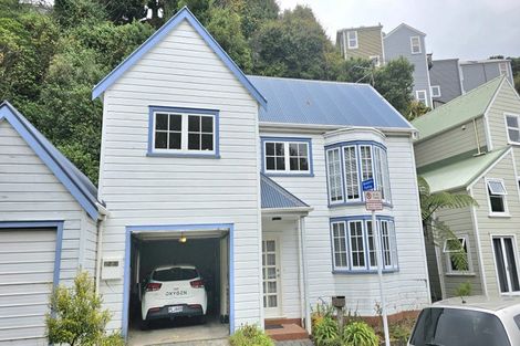 Photo of property in 172 Sydney Street West, Thorndon, Wellington, 6011