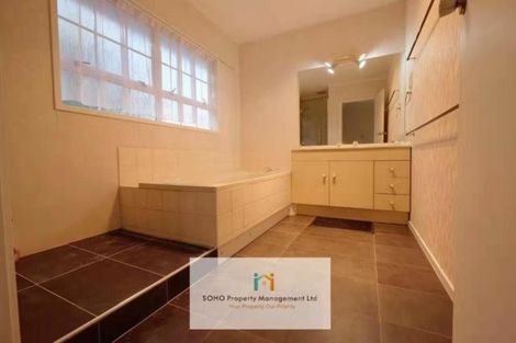 Photo of property in 40 Priestley Drive, Bucklands Beach, Auckland, 2014