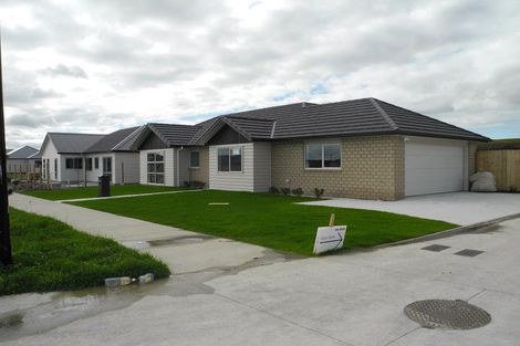 Photo of property in 35 Okawa Avenue, Papakura, 2110