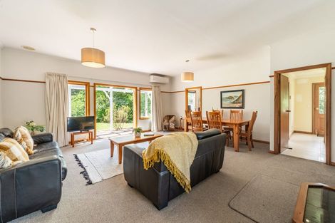 Photo of property in 423 Katherine Mansfield Drive, Blue Mountains, Upper Hutt, 5371