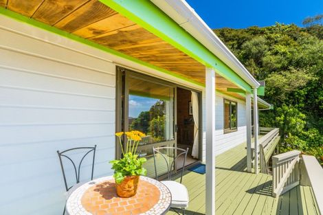 Photo of property in 33 Leeward Drive, Whitby, Porirua, 5024