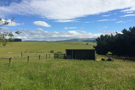 Photo of property in 86 Totara Island Road, Clifton, Balclutha, 9273