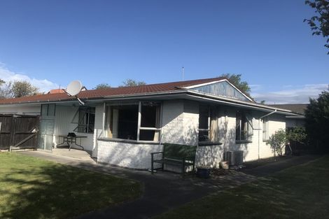 Photo of property in 104 Holly Road, St Albans, Christchurch, 8014