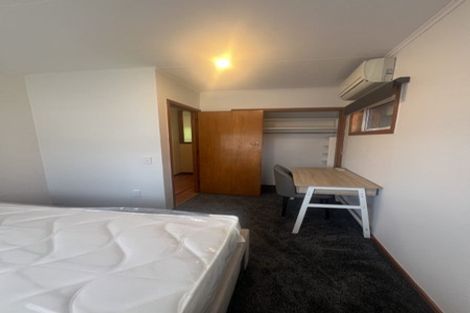 Photo of property in 28a Hillcrest Road, Hillcrest, Hamilton, 3216
