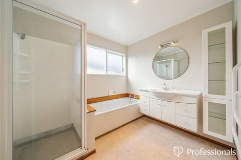 Photo of property in 3 Mcenroe Grove, Naenae, Lower Hutt, 5011