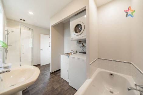 Photo of property in 12 Montgomery Avenue, Karori, Wellington, 6012