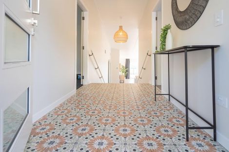 Photo of property in 90 Kotare Street, Waikanae, 5036