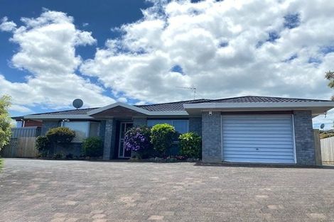 Photo of property in 1/22 Steeple Rise, Pakuranga, Auckland, 2010