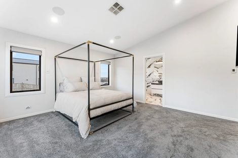 Photo of property in 13 Michael Richard Place, East Tamaki Heights, Auckland, 2016