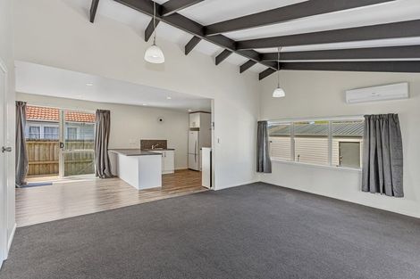 Photo of property in 330 Breezes Road, Aranui, Christchurch, 8061