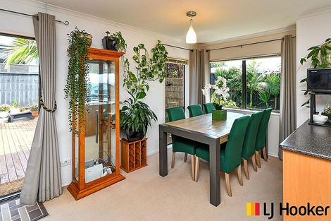 Photo of property in 25a Puriri Road, Pukekohe, 2120