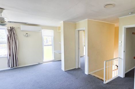 Photo of property in 14 Manor Drive, Stokes Valley, Lower Hutt, 5019