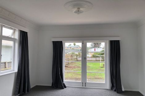 Photo of property in 18 Dudley Street, Levin, 5510