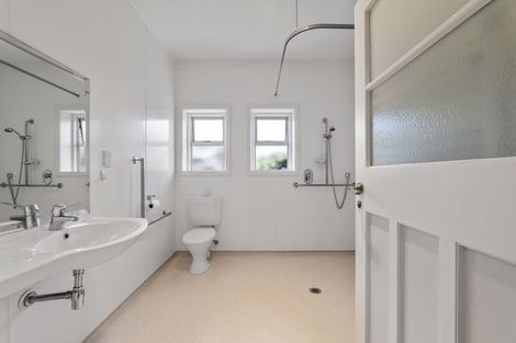 Photo of property in 59 Somerset Street, Brooklands, New Plymouth, 4310