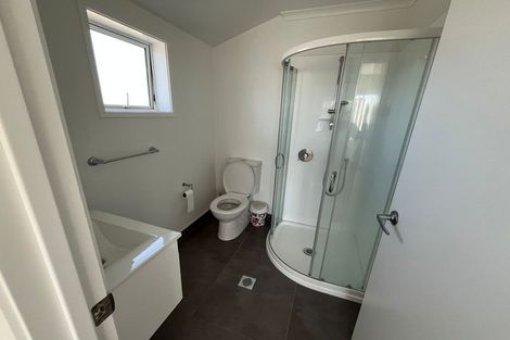 Photo of property in 1/67a Metcalfe Road, Ranui, Auckland, 0612