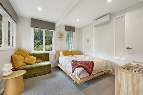 Photo of property in 665 South Titirangi Road, Titirangi, Auckland, 0604