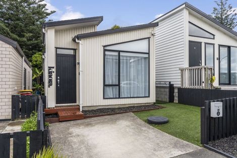 Photo of property in 3b Matakohe Road, Westgate, Auckland, 0814