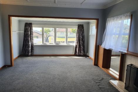 Photo of property in 70 Tukapa Street, Westown, New Plymouth, 4310