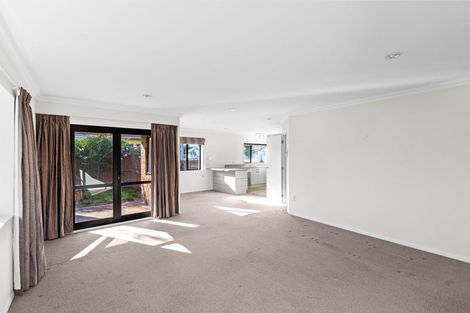 Photo of property in 215 Park Road, Hokowhitu, Palmerston North, 4410