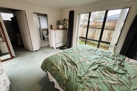 Photo of property in 33 College Drive, Paraparaumu, 5032