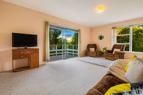 Photo of property in 419 Don Buck Road, Massey, Auckland, 0614