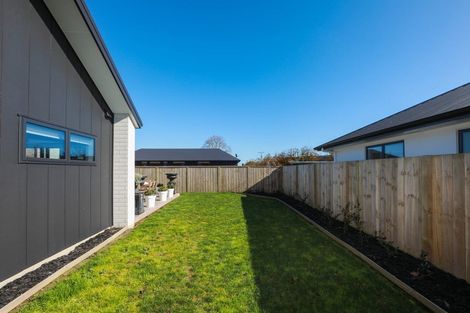 Photo of property in 15 Ruru Street, Cambridge, 3434