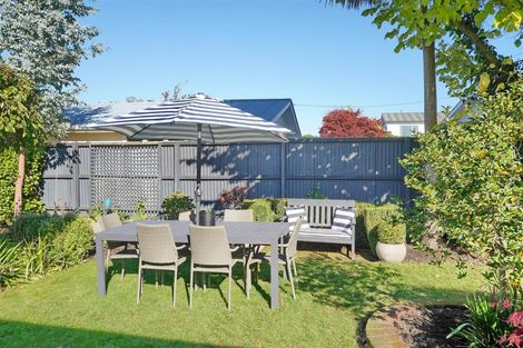 Photo of property in 42 Cutts Road, Russley, Christchurch, 8042