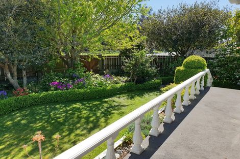 Photo of property in 2 Hood Place, Spotswood, New Plymouth, 4310