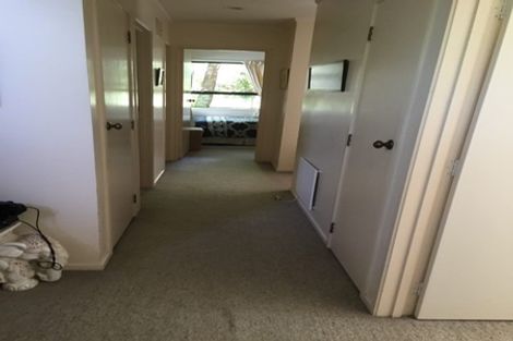 Photo of property in 3 Fayette Place, Te Atatu South, Auckland, 0610