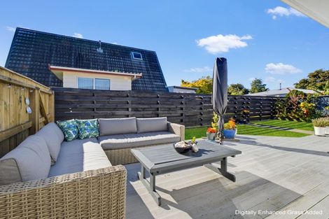 Photo of property in 4 Dove Place, Westbrook, Palmerston North, 4412