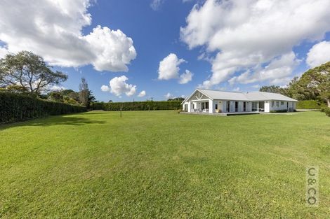 Photo of property in 88 Taupaki Road, Taupaki, 0782