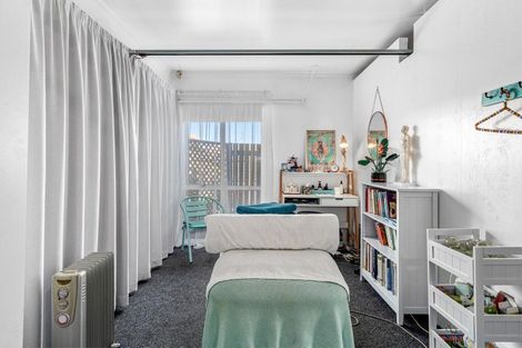 Photo of property in 160a Gloucester Road, Mount Maunganui, 3116