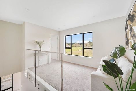 Photo of property in 1/3226 Great North Road, New Lynn, Auckland, 0600