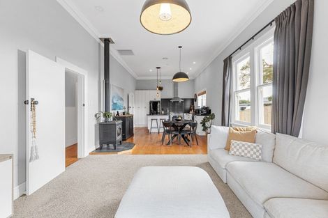 Photo of property in 17 Perrin Place, Kelvin Grove, Palmerston North, 4414