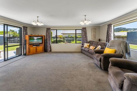 Photo of property in 2 Mayer Crescent, Wakefield, 7025