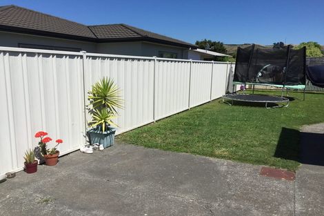 Photo of property in 13 Hinton Road, Taradale, Napier, 4112