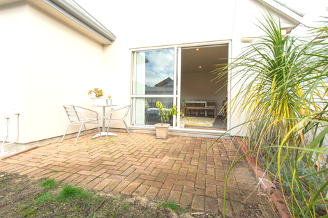 Photo of property in 1/670 Whangaparaoa Road, Stanmore Bay, Whangaparaoa, 0932