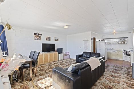 Photo of property in 30 Standish Street, Inglewood, 4330