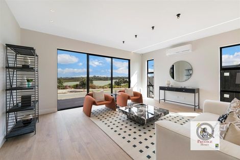 Photo of property in 26 Evergreen Parade, Rosehill, 2113