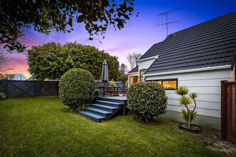 Photo of property in 50 Halberg Street, Glenfield, Auckland, 0629