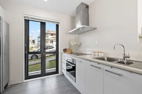 Photo of property in 9/10 Silver Moon Road, Albany Heights, Auckland, 0632