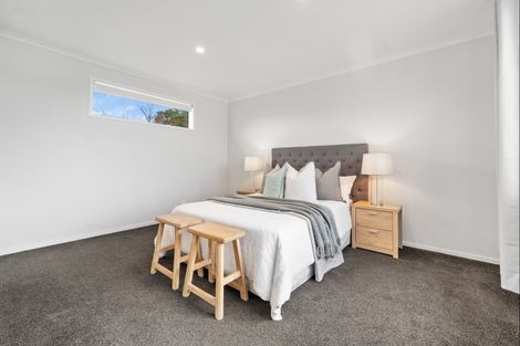 Photo of property in 13e York Crescent, Westown, New Plymouth, 4310