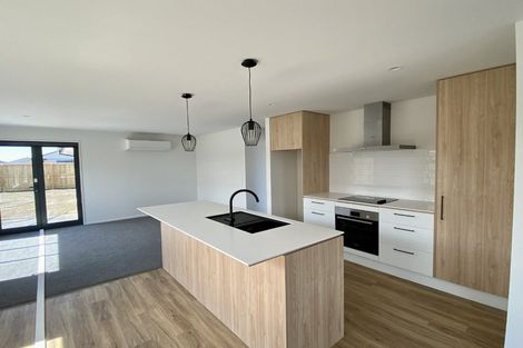 Photo of property in 165 Faringdon Boulevard, Rolleston, 7615