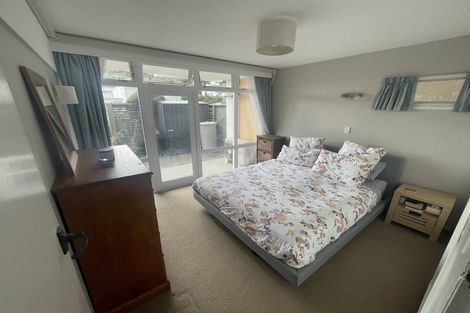 Photo of property in 4f5 Claremont Grove, Mount Victoria, Wellington, 6011