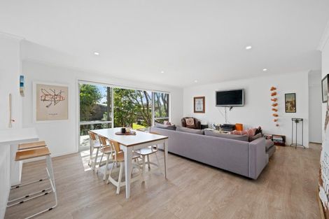 Photo of property in 841 Cove Road, Waipu, 0582