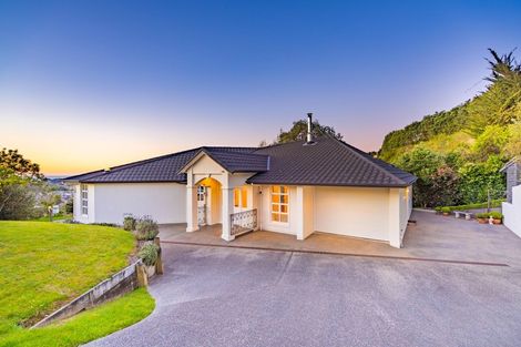 Photo of property in 35b Kotare Street, Waikanae, 5036