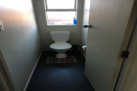 Photo of property in 34 Butterworth Drive, Glendene, Auckland, 0602