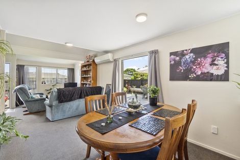 Photo of property in 71a Braid Road, St Andrews, Hamilton, 3200